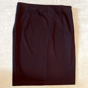 Nicole black pencil skirt size 10 97% cotton 3% Spandex seam design front & back